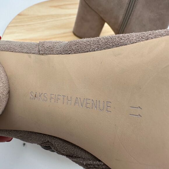 Saks Fifth Avenue Nina Ankle Boots Womens 11 Tan Leather Block Heels Mod - Picture 6 of 12